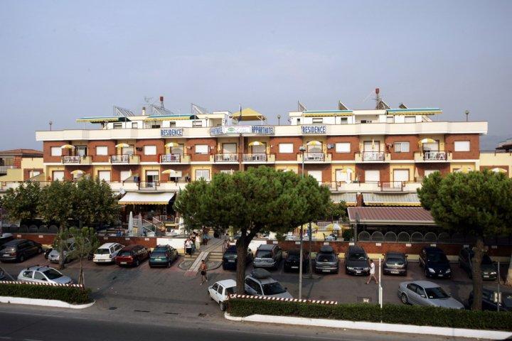 Apparthotel Residence Riviera Dei Cedri Santa Maria Del Cedro Exterior photo